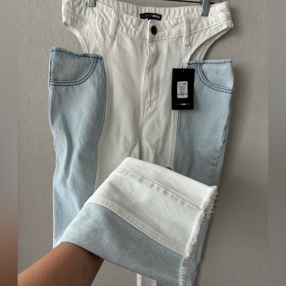 New Fashion Nova hip cut out  jeans SZ 9 - Picture 4 of 5